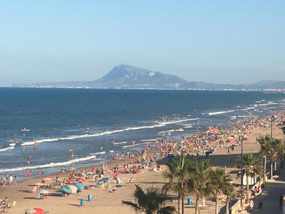 Apartamento primera línea de playa Bellreguard Exterior foto